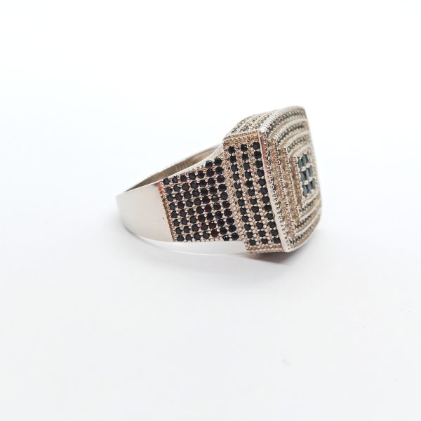 Black design big model ring - Image 3