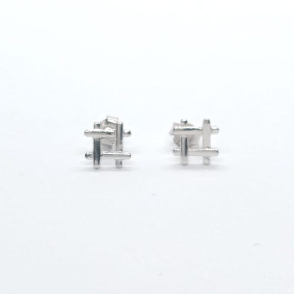 New silver design earring - Image 3