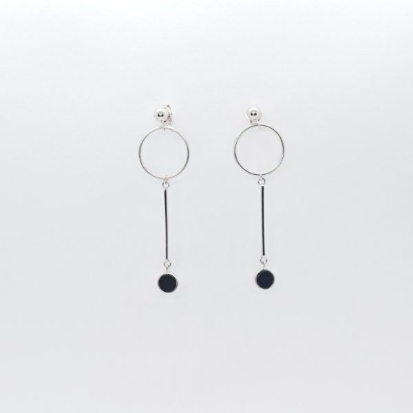 Hanging earrings with black beads - Image 3