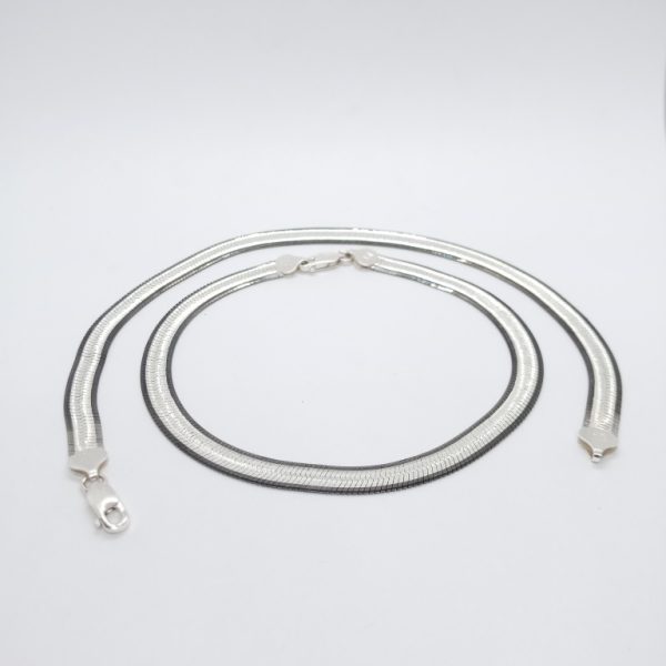 Silver shine stylish anklets