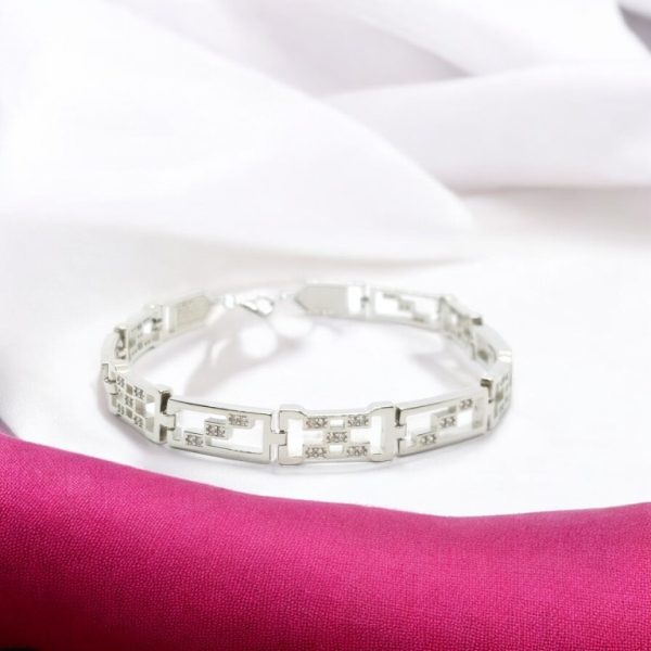 Silver style bracelet