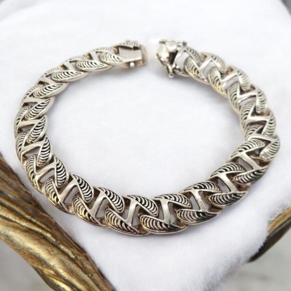 Classy link silver- bracelet