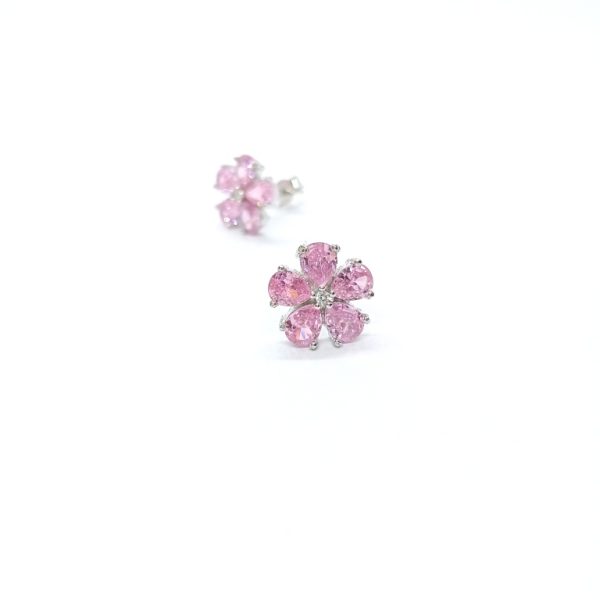 Lite pink flower shape design  earring - Image 2