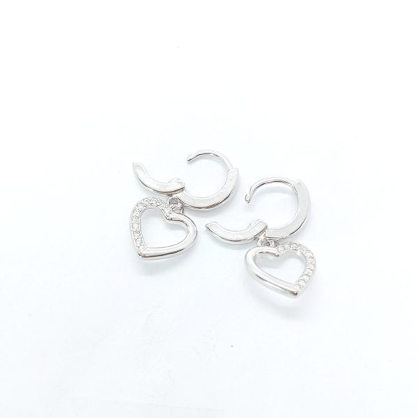 Heart shape design  earring - Image 2