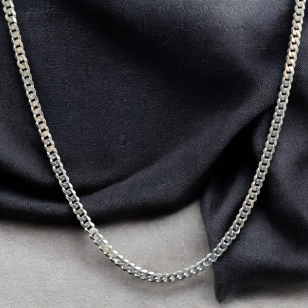 Stylish  925 Sterling Silver Chain