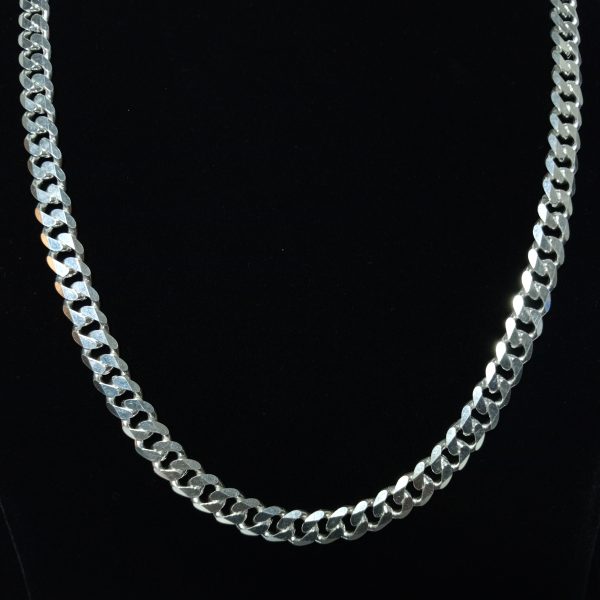 Stylish and Trendy Silver High Quality Mens Chain