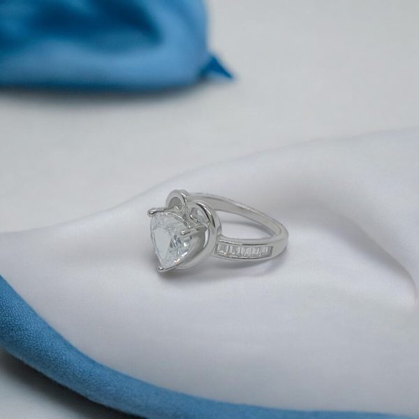 Heart shape silver ring - Image 3