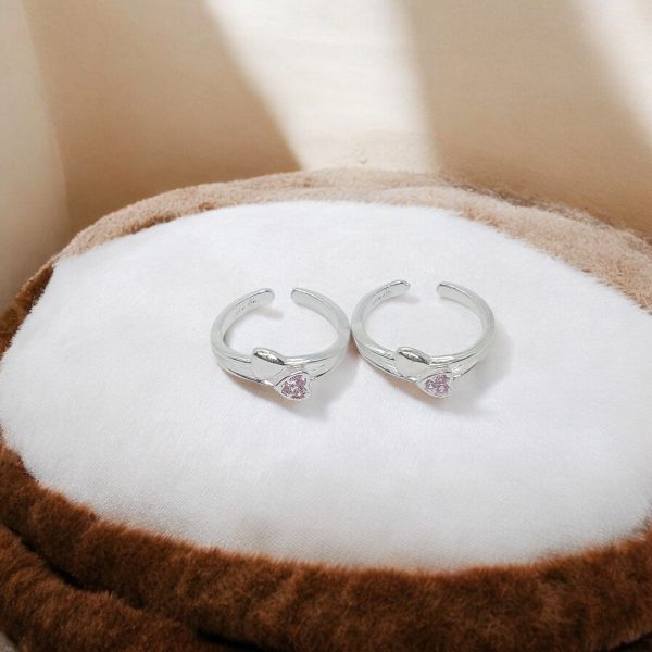 Zirconia-Studded toe ring