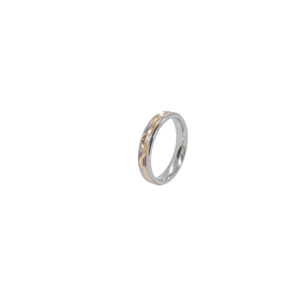 Sterling silver men,s ring with gold color - Image 3