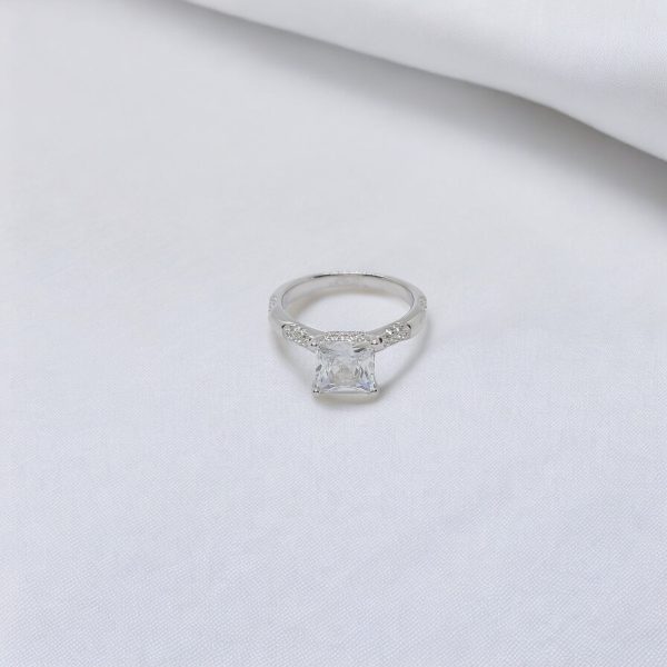 Valentine's Day Gift Hamper of Sterling Silver Ring