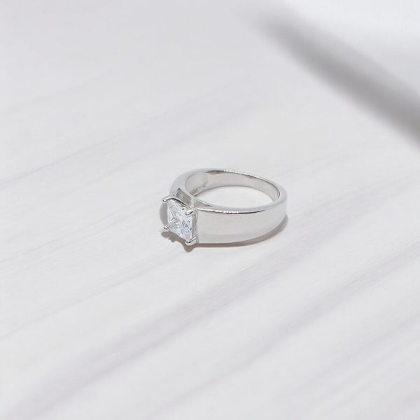 Lucida Style Solitaire Engagement Ring  - Image 2